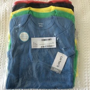 Pack of 5 Carters short sleeve onesies